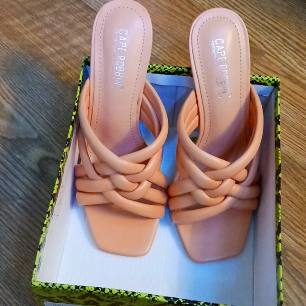 Ladies Sandals